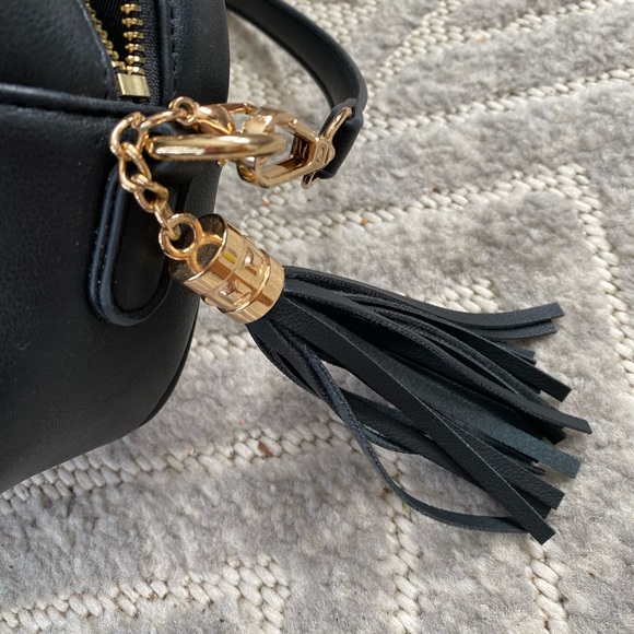 Black crossbody with tassel. Barely used, like new! - Picture 2 of 5